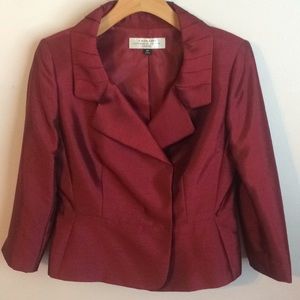 TAHARI Petite shimmery burgundy/dark red jacket